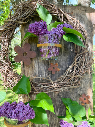 Blume Mini zum Einschrauben an Rickelpfahl, Zaun, Weinkiste & Co.