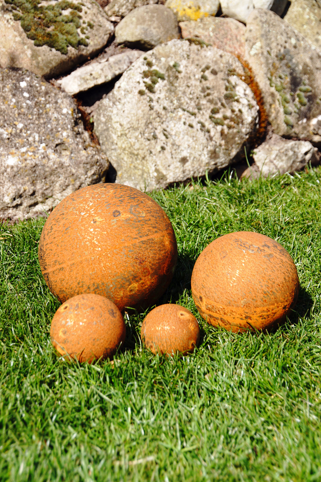 Metallkugeln (Hohlkugeln) verschiedene Größen STEEListen Garten