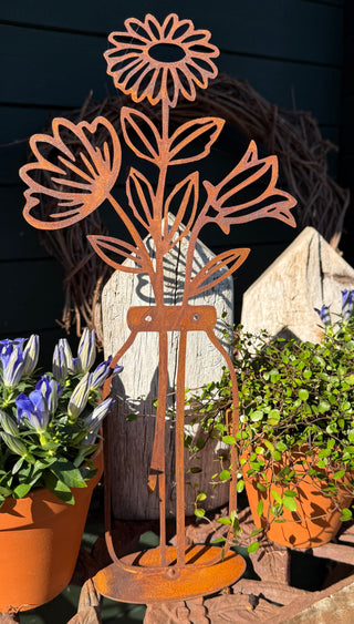Blumenvase 'Frühling' auf Bodenplatte